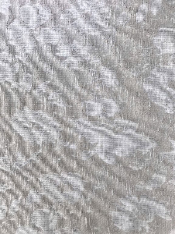 Voan (cành hoa to trắng)